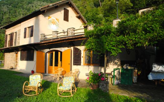 Villa for sale in Pigna / PA 484