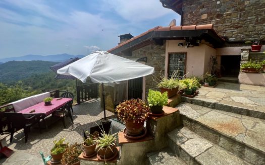 Country house for sale in Apricale / AP 915